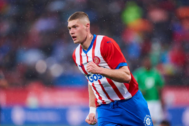 Dovbyk đang dẫn đầu cuộc đua vua phá lưới La Liga mùa này.