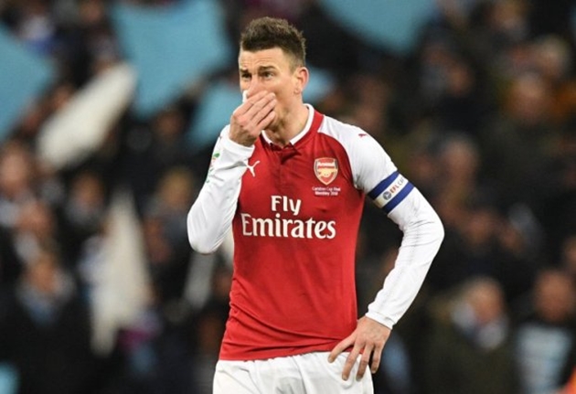Unai Emery muốn có '5 đội trưởng' ở Arsenal - Bóng Đá