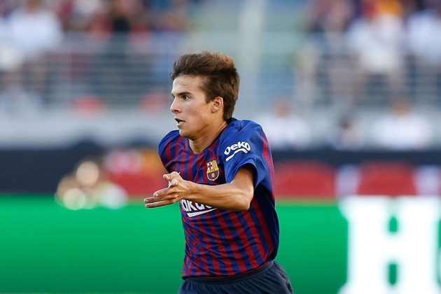 Thi đấu ấn tượng, sao trẻ được Xavi tiến cử lên đội một Barca (Puig) - Bóng Đá