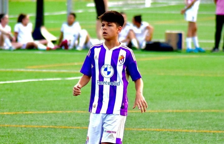 Real tiếp cận cầu thủ 14 tuổi từ Brazil - Bóng Đá