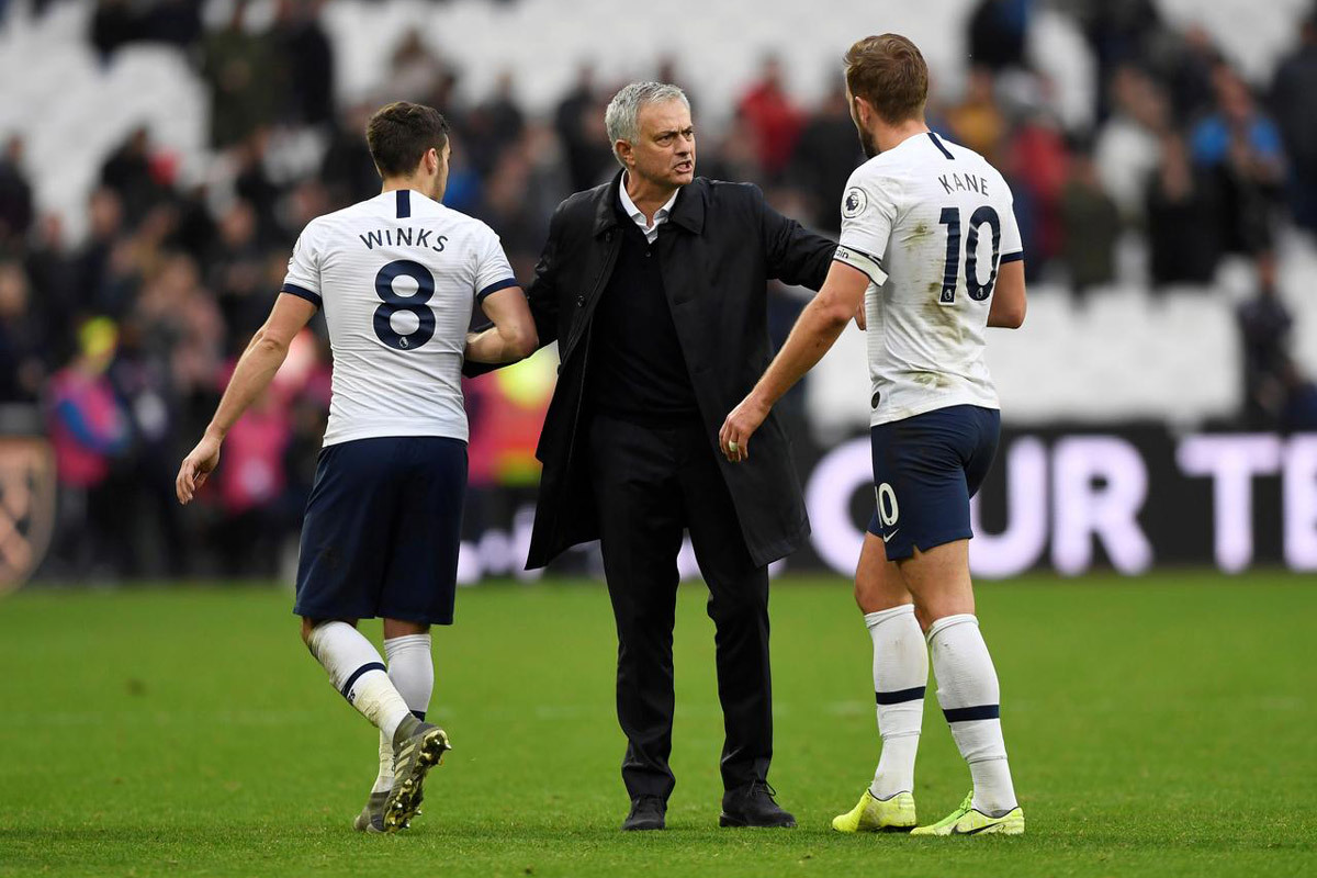 Jose Mourinho taunts Tottenham – 'club with empty trophy room sacked me days before a final' - Bóng Đá