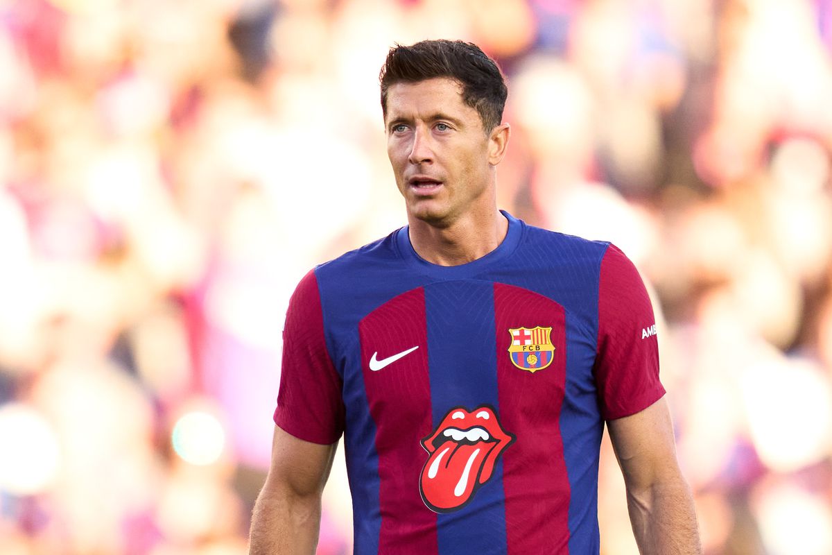 Không cần Saudi Pro League, Lewandowski theo gót chân Messi cho tới MLS  - Bóng Đá