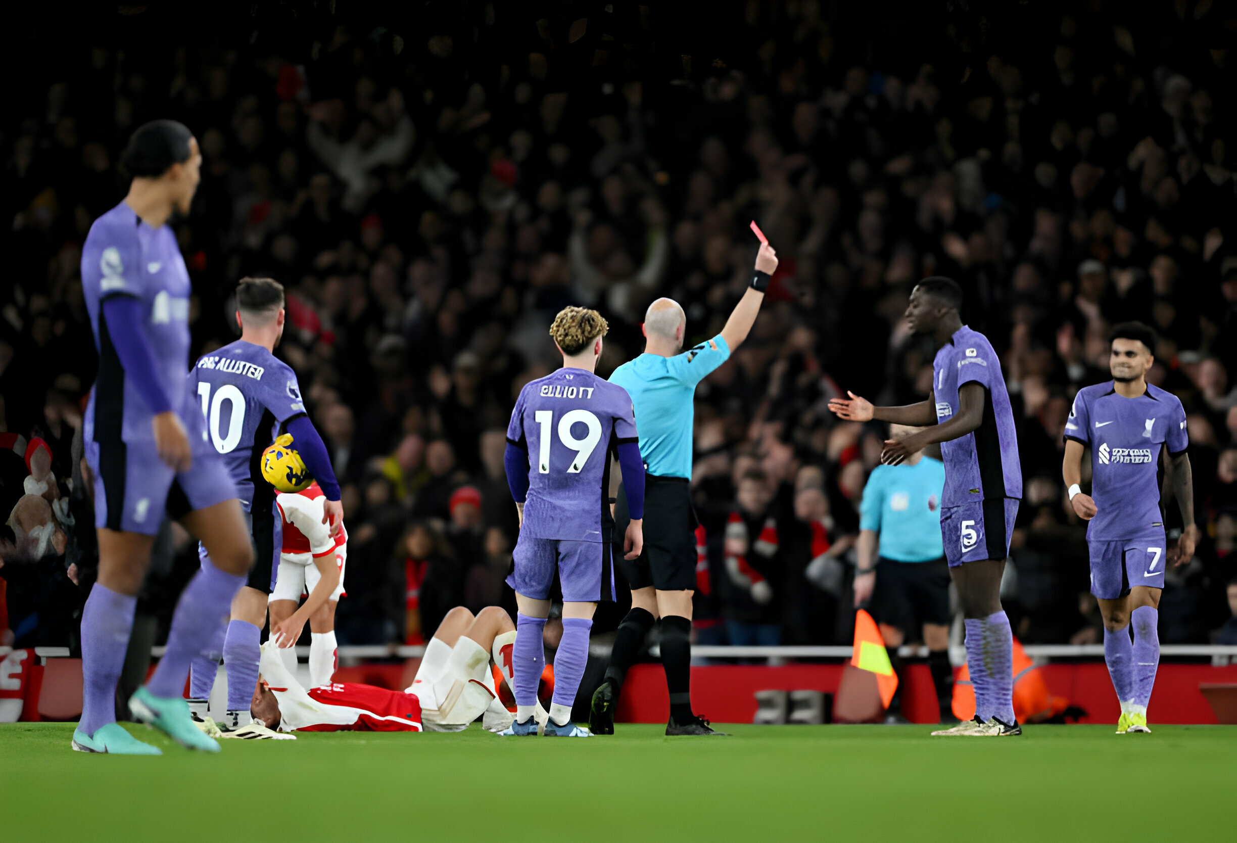 TRỰC TIẾP Arsenal 3-1 Liverpool (H2): Trossard khiến cho Emirates nổ tung - Bóng Đá