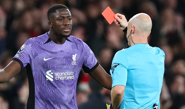 'I'd say no' - Referee gives verdict on Ibrahima Konate red card for Liverpool vs Arsenal - Bóng Đá