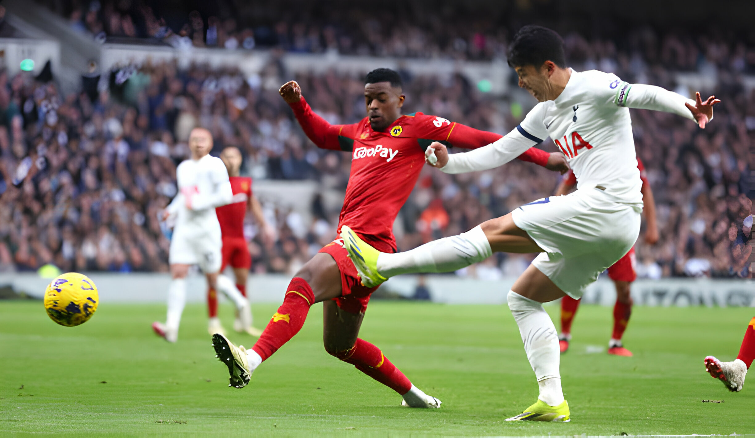 Tottenham vs Wolves - Bóng Đá