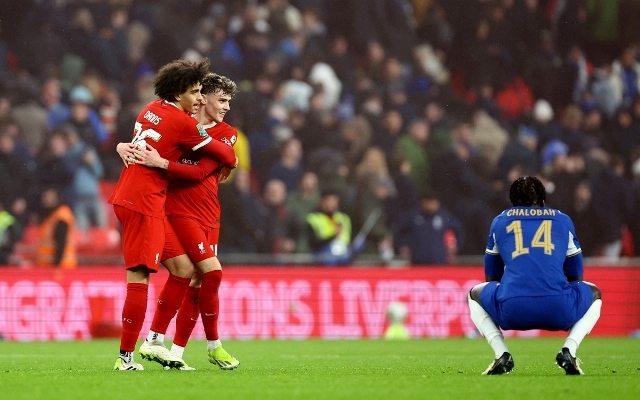 Gary Neville makes Premier League title prediction after Man City watch Liverpool win Carabao Cup - Bóng Đá