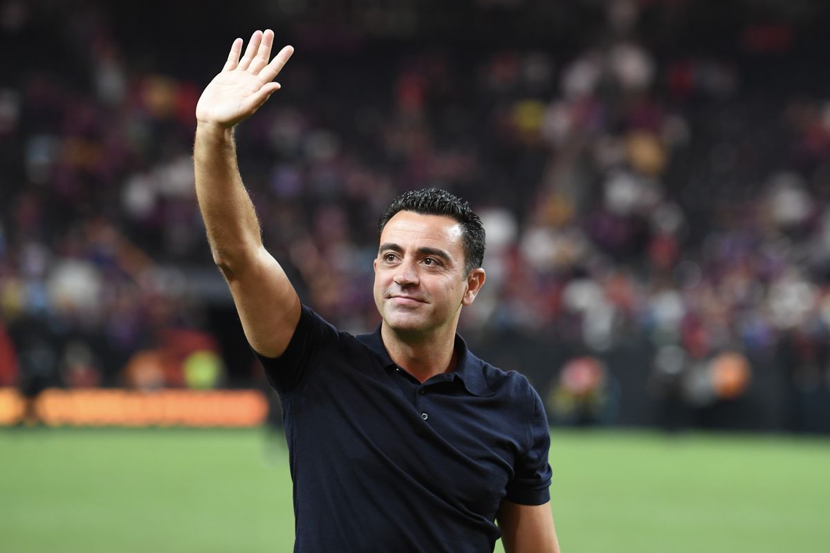 FC Barcelona Coach Xavi Hernandez Admits He’d Have Been Fired For Napoli Champions League Loss - Bóng Đá