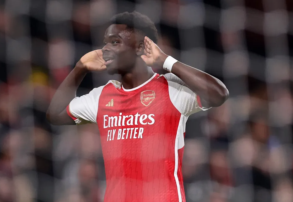 Arsenal warned over Bukayo Saka’s future after rivals ‘laughed off’ official complaint - Bóng Đá