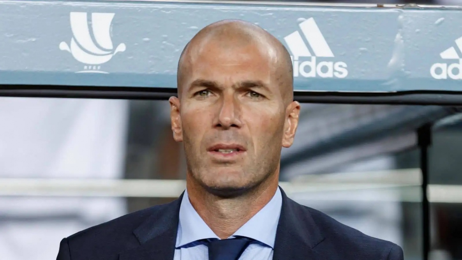 Zidane Would 'Prefer' Move to Man Utd - Bóng Đá