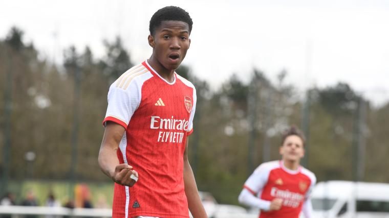 'When Arsenal don't give him a chance' - Wonderkid told he is welcome to complete transfer - Bóng Đá