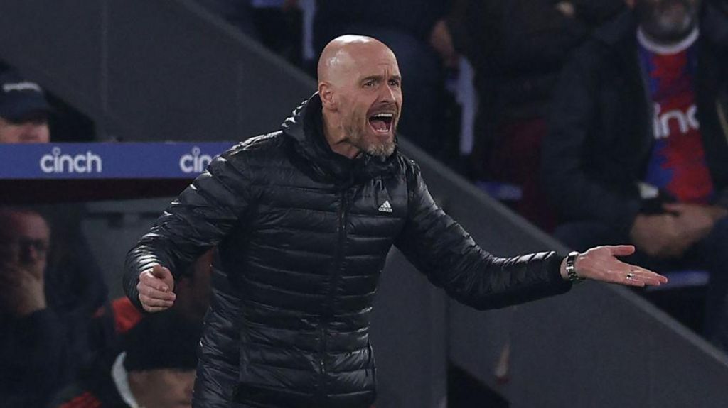 'They see the problems' - Erik ten Hag's message to Man United support after Crystal Palace defeat - Bóng Đá