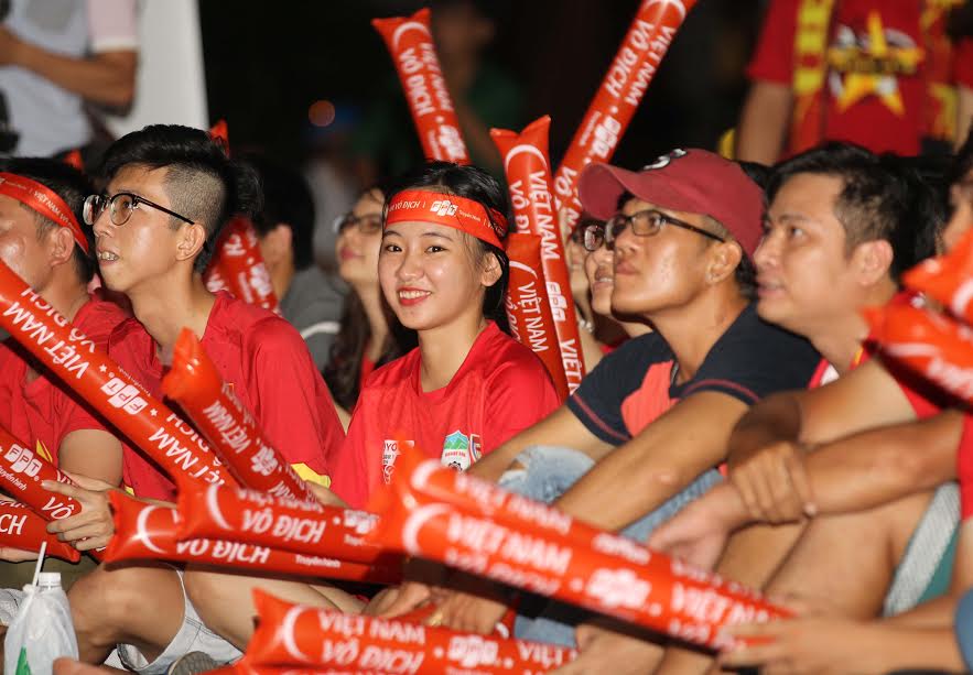 Fan Sài thành tiếc "đứt ruột" trận hòa U20 Việt Nam