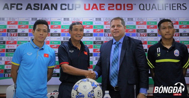 Ảnh bài viết HLV Đức Chung cẩn trọng trước cuộc chạm trán với ĐT Campuchia