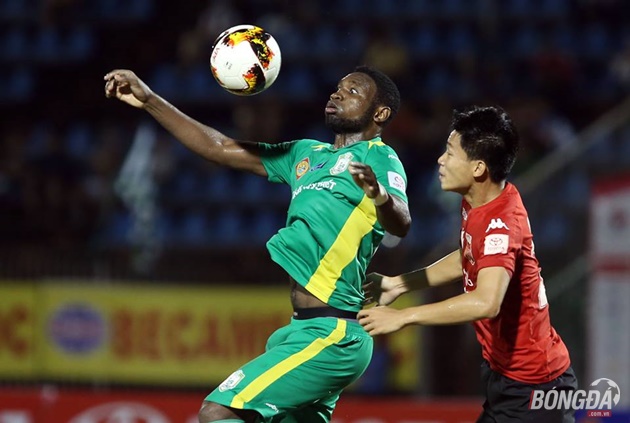 17h00 ngày 16/09, Cần Thơ vs TP.HCM: Đứng dậy trong tâm bão