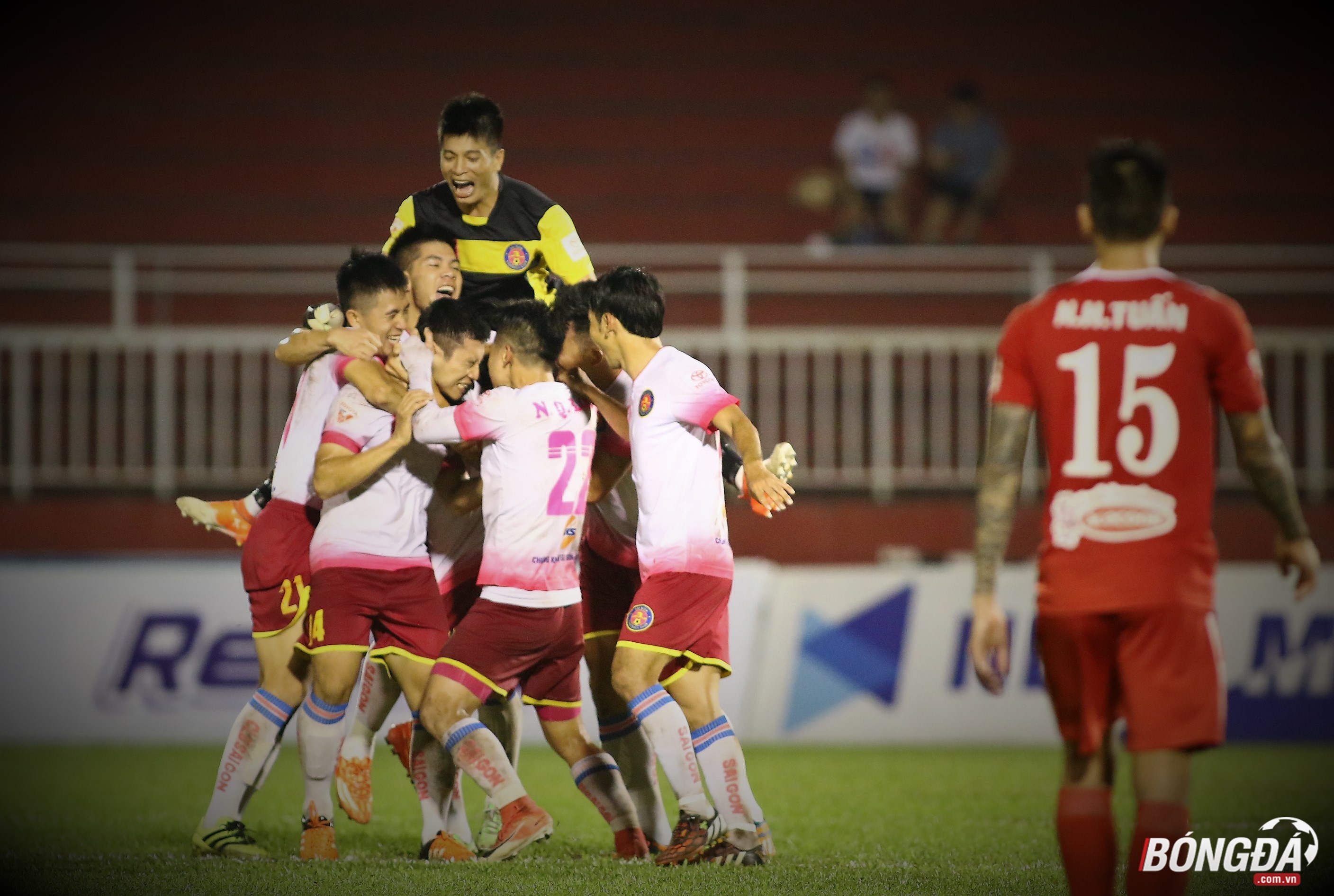 Đội bóng của Công Vinh thua tâm phục ở trận “derby Sài thành” - Bóng Đá