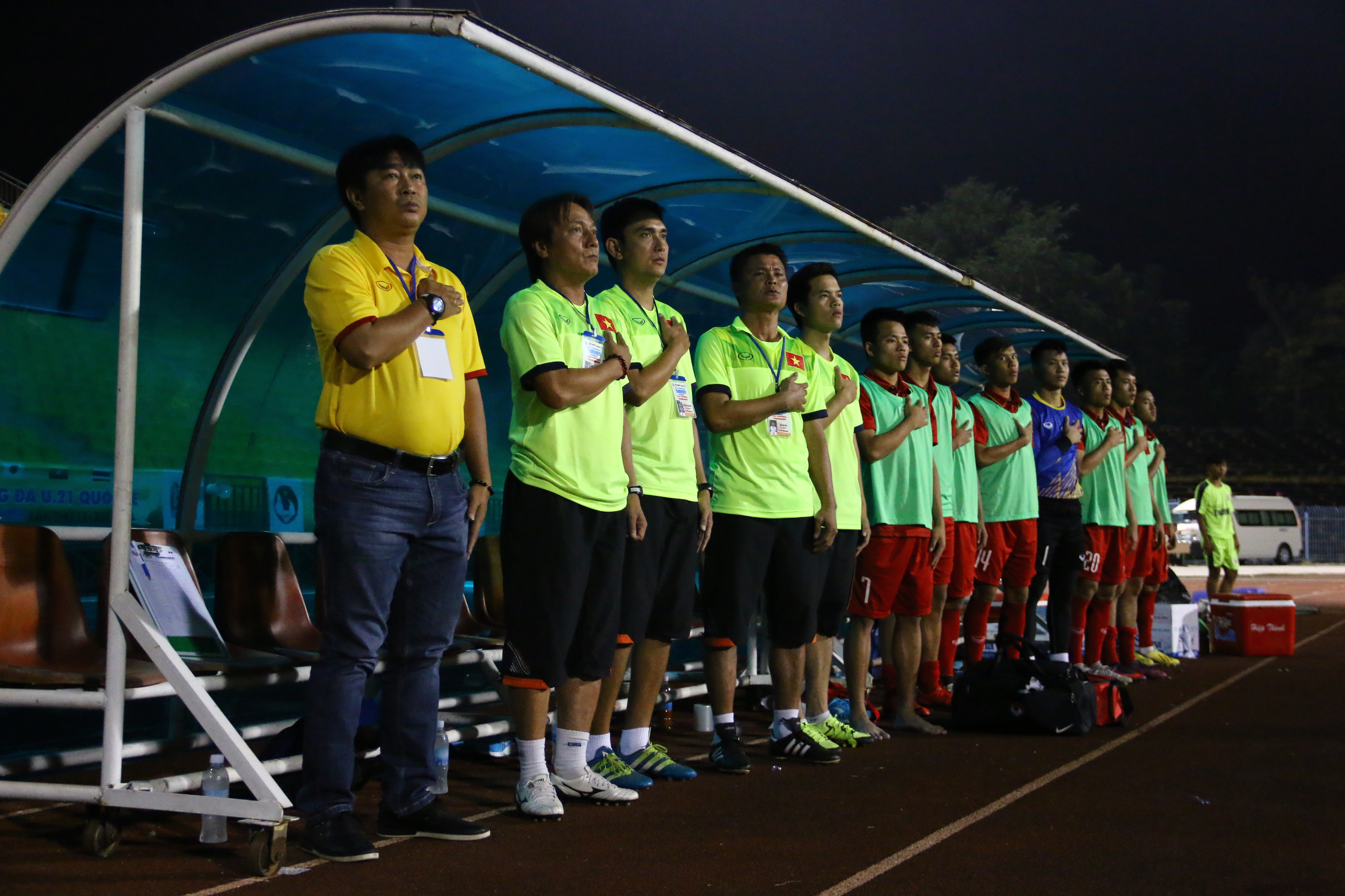 Chùm ảnh: U21 Việt Nam vùi dập đàn em U19 4-1 - Bóng Đá