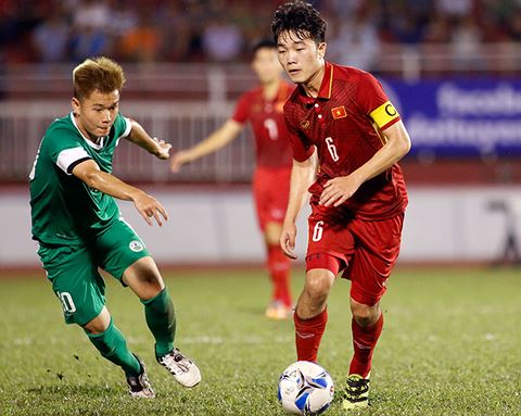 Lương Xuân Trường có tên trong top 5 Quả bóng vàng 2017