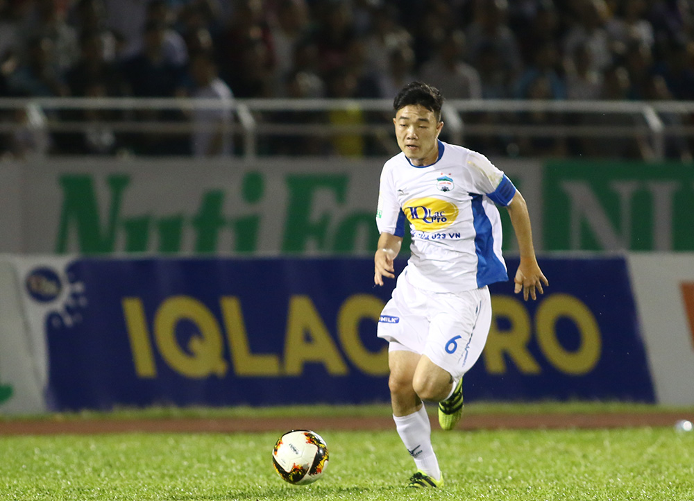 Ảnh bài viết Xuân Trường lập siêu phẩm, HAGL vẫn thua đau ở Thống Nhất