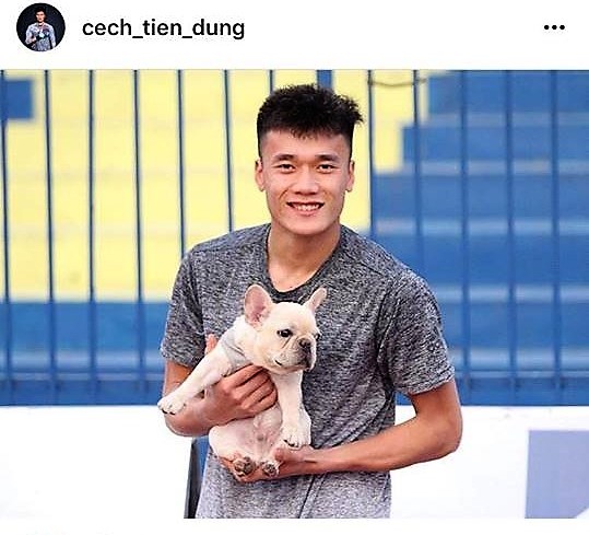 Ảnh bài viết Yêu thú cưng, Tiến Dũng U23 lại đốn tim fan nữ