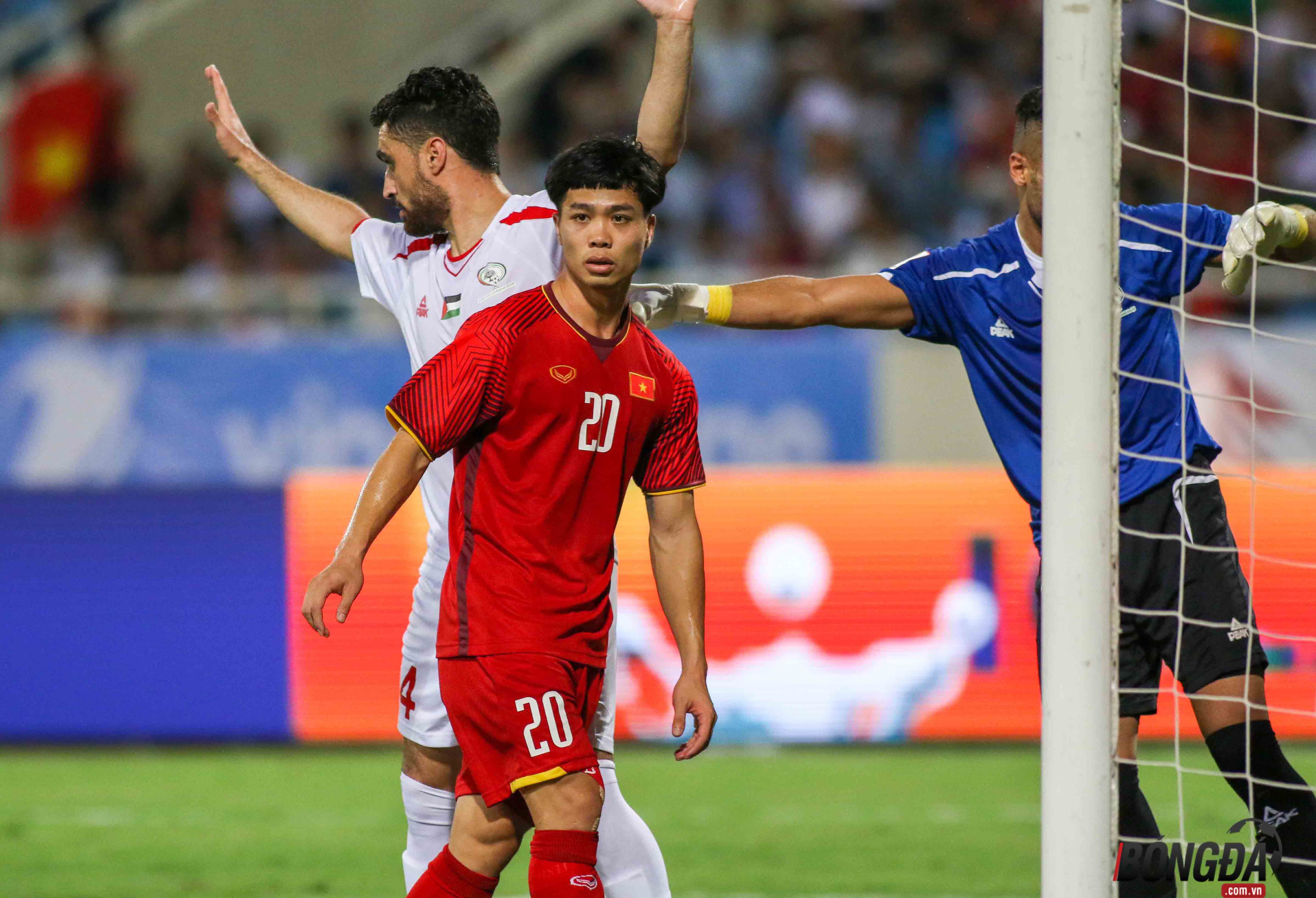 Dư âm U23 Việt Nam 2-1 Palestine: Công Phượng rực sáng, Thầy Prark bình thản - Bóng Đá