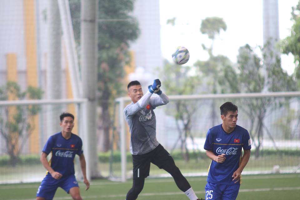 TRỰC TIẾPU23 Việt Nam vs U23 Oman: Tiến Dũng bắt chính - Bóng Đá