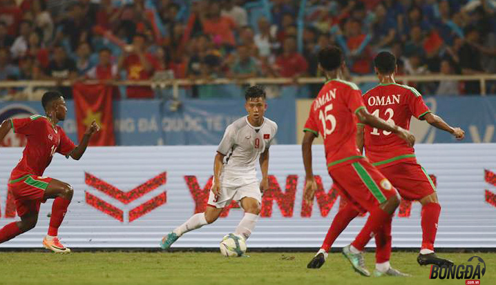 TRỰC TIẾP U23 Việt Nam vs U23 Oman: U23 Việt Nam ép sân đối thủ - Bóng Đá