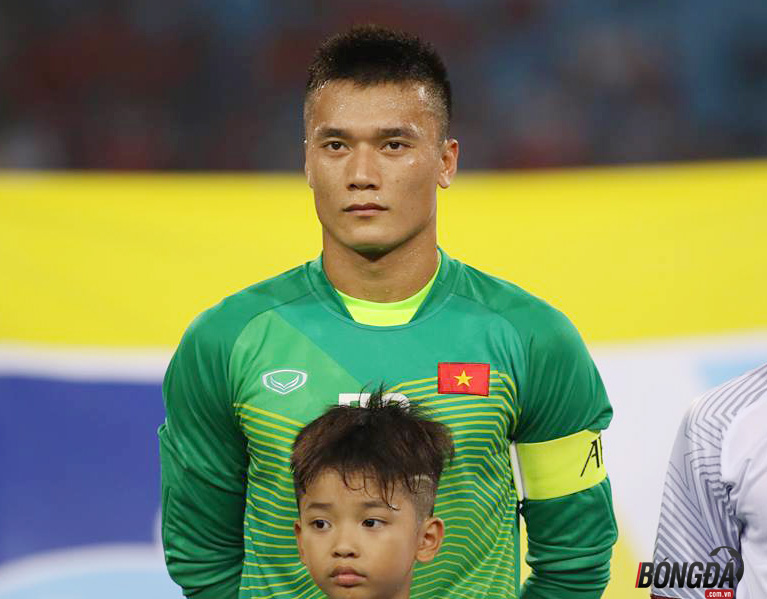 Thầy Park tiết lộ lý do trao băng đội trưởng cho Bùi Tiến Dũng, U23 Việt Nam vô địch giải Quốc tế - Bóng Đá