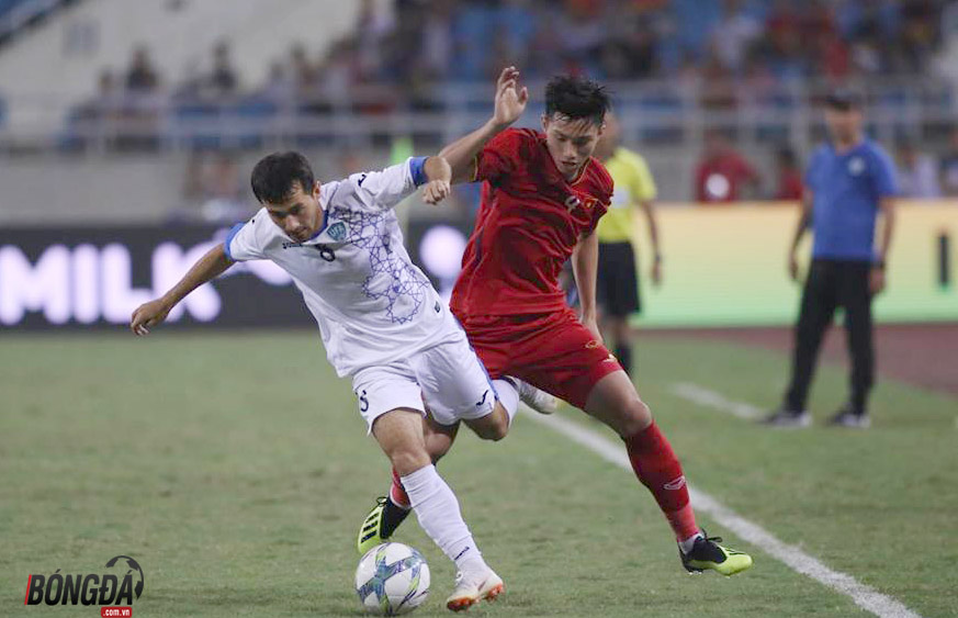 TRỰC TIẾP U23 Việt Nam 0-0 U23 Uzbekistan: Văn Hoàng bắt chính, Văn Quyết đêo băng đội trưởng - Bóng Đá
