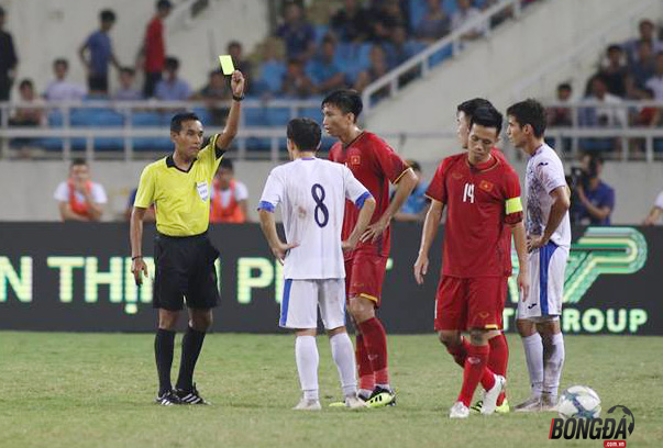 TRỰC TIẾP U23 Việt Nam 0-0 U23 Uzbekistan (H1): Văn Hậu tính 