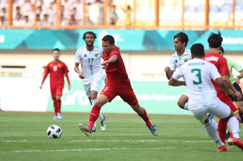 TRỰC TIẾP U23 Việt Nam 2-0 U23 Pakistan (H2): Văn Quyết nhân đôi cách biệt - Bóng Đá