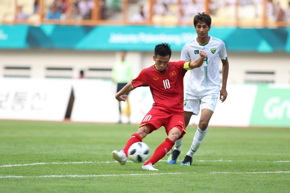 TRỰC TIẾP U23 Việt Nam 1-0 U23 Pakistan (H1): Quang Hải lập công - Bóng Đá