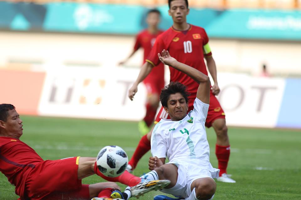 TRỰC TIẾP U23 Việt Nam 0-0 U23 Pakistan (H1): Văn Quyết bỏ lỡ cơ hội đối mặt thủ môn - Bóng Đá