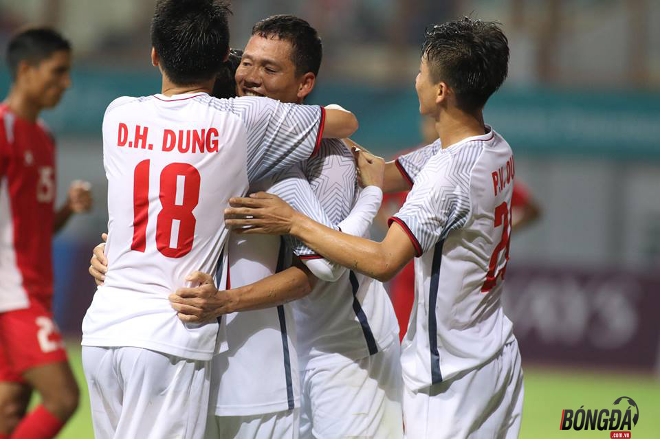 TRỰC TIẾP U23 Việt Nam 1-0 U23 Nepal (H1): Anh Đức lập công - Bóng Đá