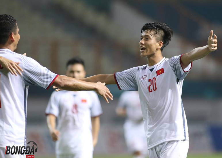 TRỰC TIẾP U23 Việt Nam 2-0 U23 Nepal (KT): Bộ đôi song Đức tỏa sáng  - Bóng Đá
