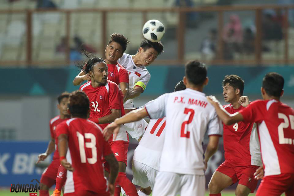 TRỰC TIẾP U23 Việt Nam 1-0 U23 Nepal (H2): Anh Đức đánh đầu khai thông thế bế tắc - Bóng Đá