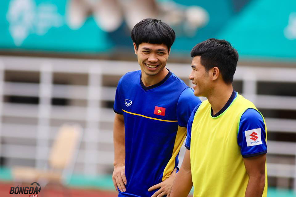 TRỰC TIẾP U23 Việt Nam 0-0 U23 UAE (HIỆP 1): Anh Đức đá chính, Công Phượng - Xuân Trường dự bị  - Bóng Đá