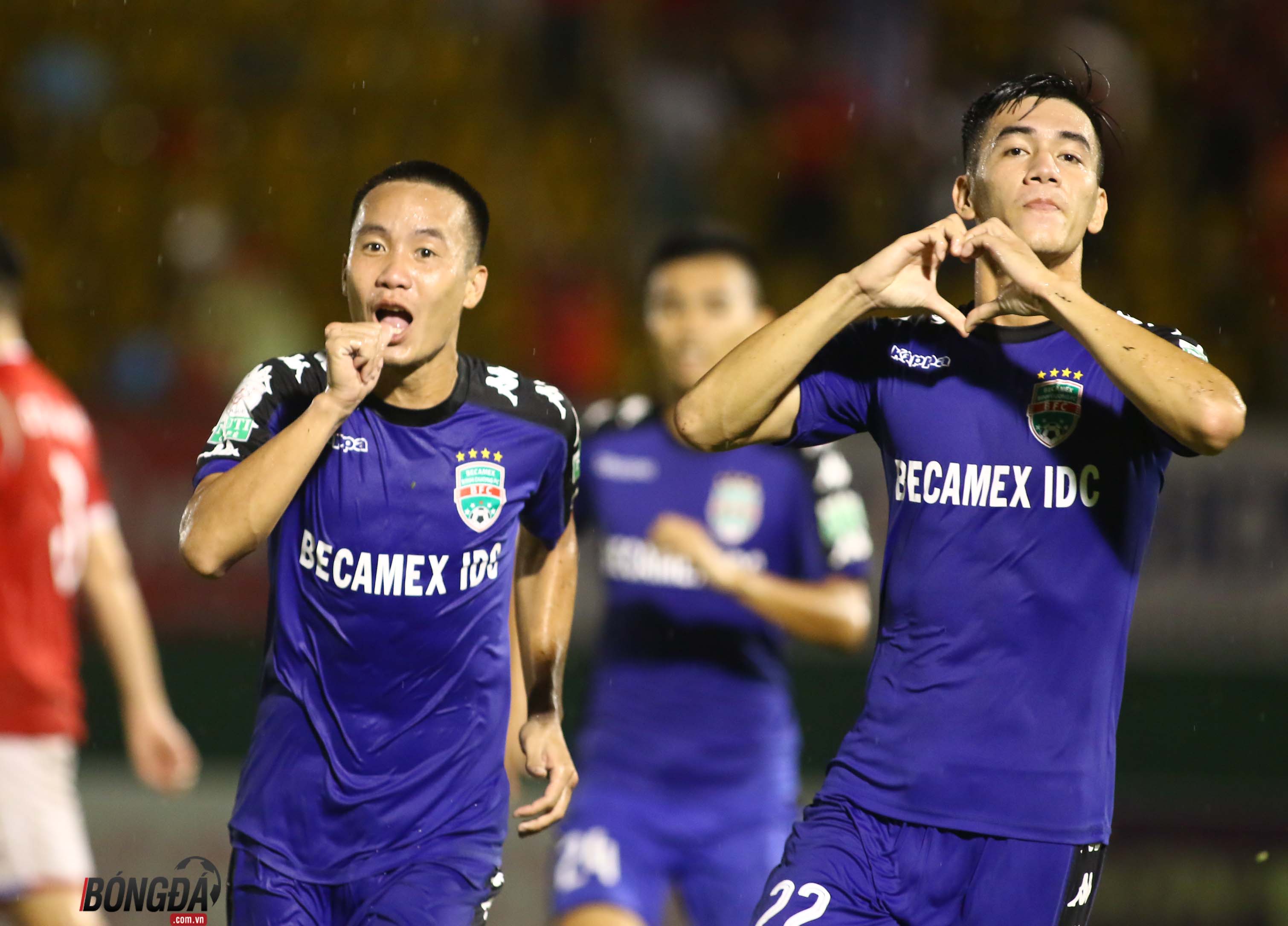 Vua phá lưới nội V-League 2018: Quang Hải đấu Công Phượng - Bóng Đá