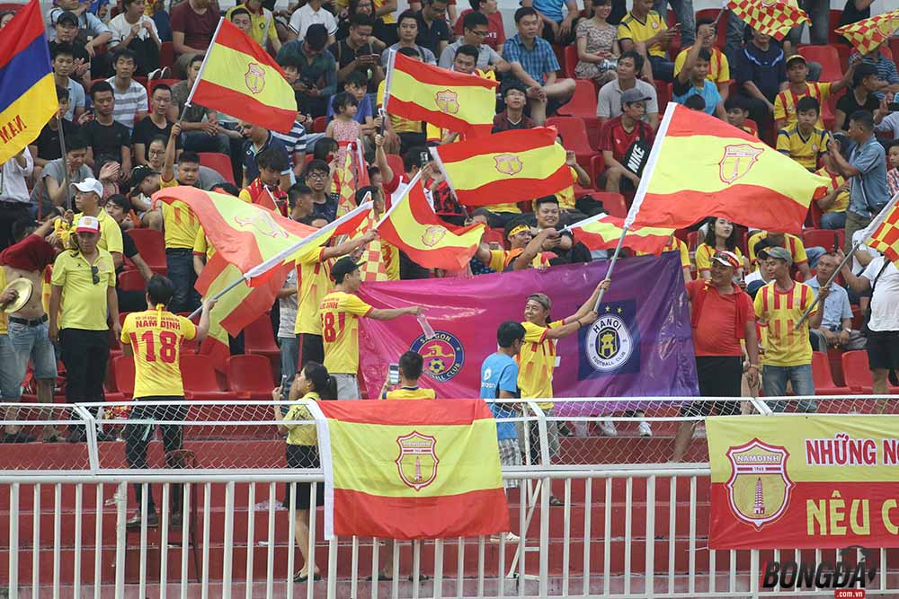 Trọng tài Malaysia cầm còi trận Nam Định - Cần Thơ - Bóng Đá