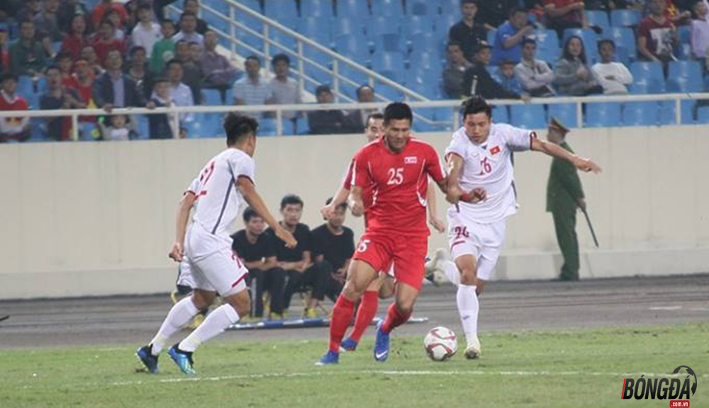 Trực tiếp ĐT Việt Nam 0-0 CHDCND Triều Tiên: Công Phượng, Xuân Trường đá chính - Bóng Đá