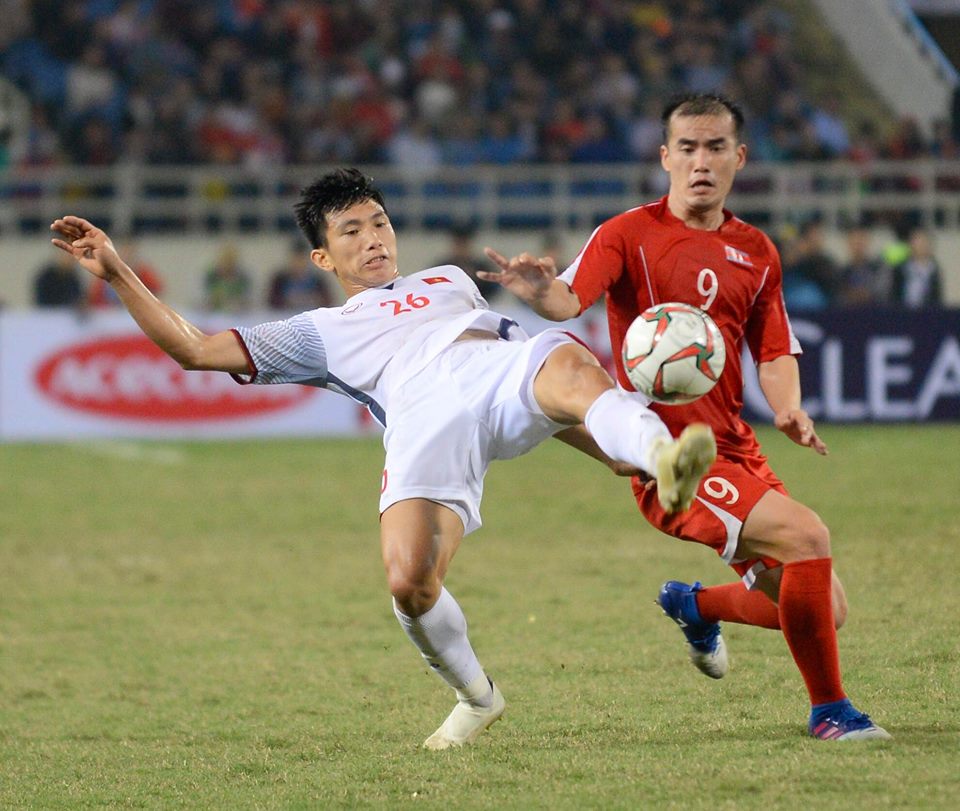 Trực tiếp ĐT Việt Nam 0-0 CHDCND Triều Tiên (H1): Chưa thể có bàn thắng - Bóng Đá