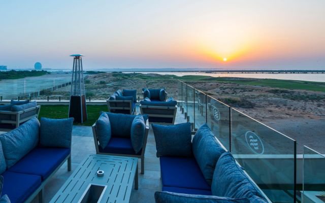 Ngắm khách sạn sang chảnh của ĐT Việt Nam tại UAE - Bóng Đá