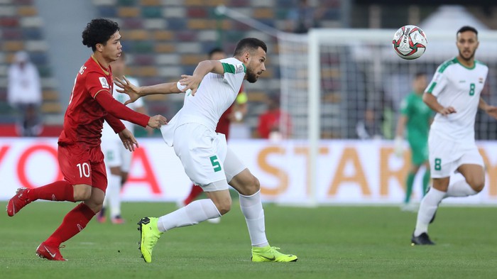 Trực tiếp ĐT Việt Nam 0-0 Iraq (H1): Đối thủ ép sân - Bóng Đá