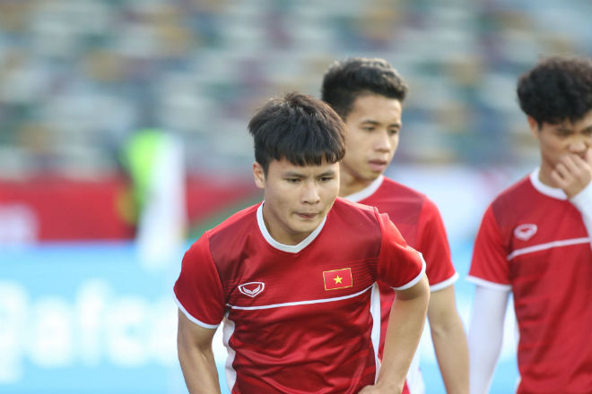 Trực tiếp ĐT Việt Nam 0-0 Iraq (H1): HLV Park Hang-seo gây bất ngờ - Bóng Đá