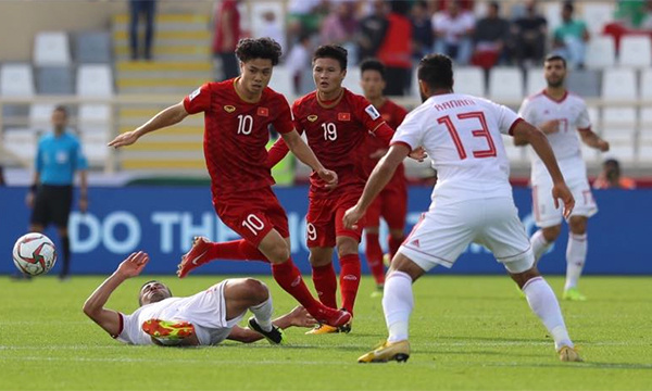 Trực tiếp ĐT Việt Nam 0-1 ĐT Iran (H2): Công Phượng bỏ lỡ cơ hội đối mặt thủ môn - Bóng Đá