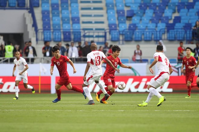 Trực tiếp ĐT Việt Nam 0-1 Jordan (H1): Đá phạt thành bàn - Bóng Đá