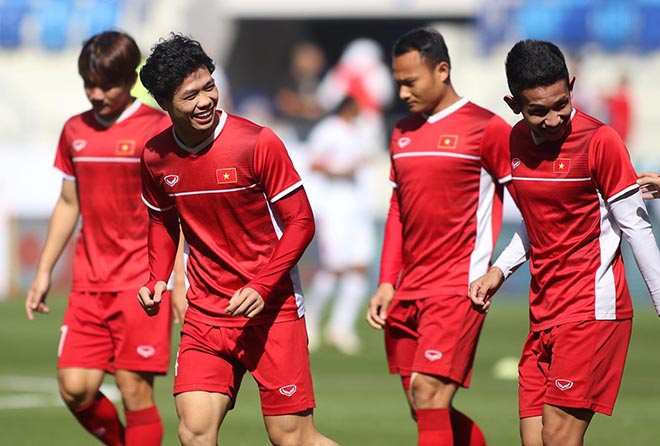 Trực tiếp ĐT Việt Nam 0-0 Jordan: Quang Hải, Công Phượng và Văn Đức đá chính - Bóng Đá