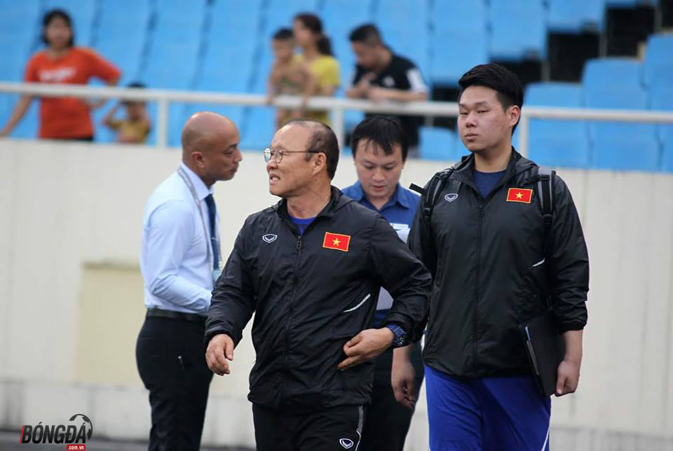 U23 Việt Nam đón tin vui với Đình Trọng, thầy Park an tâm về hàng thủ - Bóng Đá