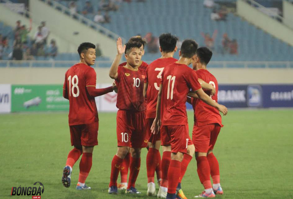 TRỰC TIẾP U23 Việt Nam 2-0 U23 Brunei (H1): Thành Chung nhân đôi cách biệt - Bóng Đá