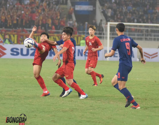 TRỰC TIẾP U23 Việt Nam 0-0 U23 Thái Lan (H1): Quang Hải, Đức Chinh - Đình Trọng đá chính - Bóng Đá