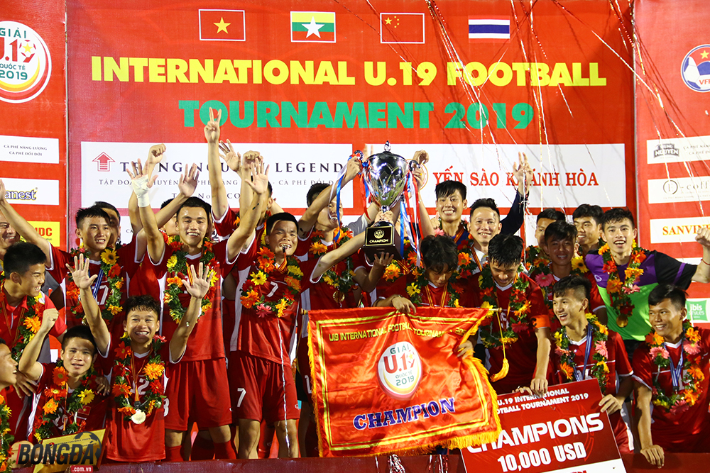 Thắng nhẹ U19 Thái Lan, Việt Nam lên ngôi vô địch - Bóng Đá